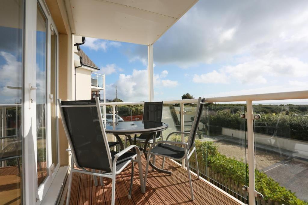 Bournecoast: Two Bedroom Flat With Stunning Panoramic Views - Fm2775 Bournemouth Exterior photo